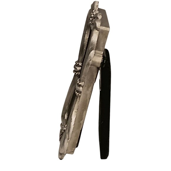 Vintage Miniature Pewter Picture Frame Bow And Ribbon Design 2 x 3 Photo 1 x 2 - Picture 3 of 14